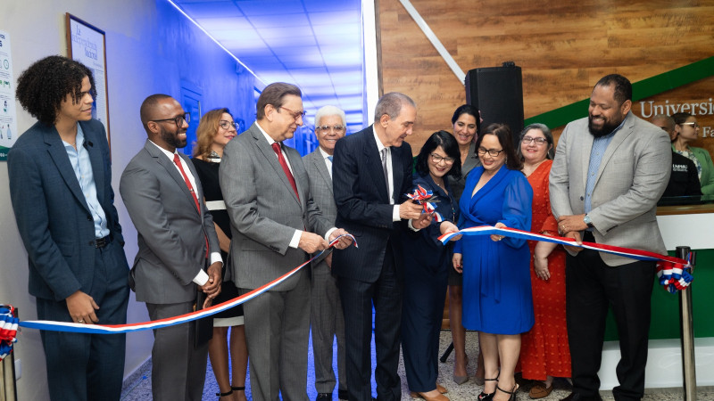 ¡La UNPHU se suma a la vanguardia tecnológica! Nace el Laboratorio de Inteligencia Artificial